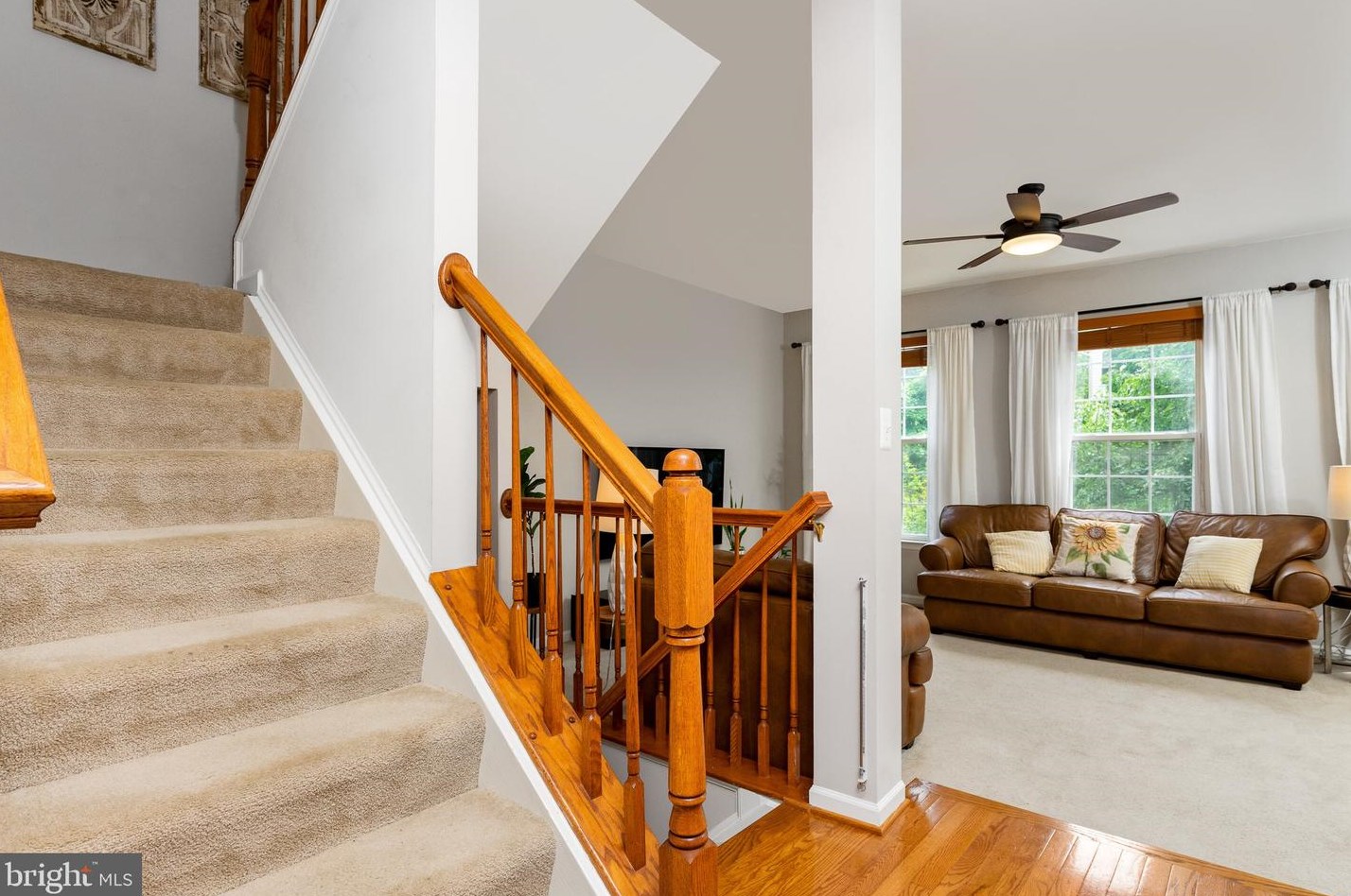 12464 Casbeer Dr, Fairfax VA  22033-4387 exterior