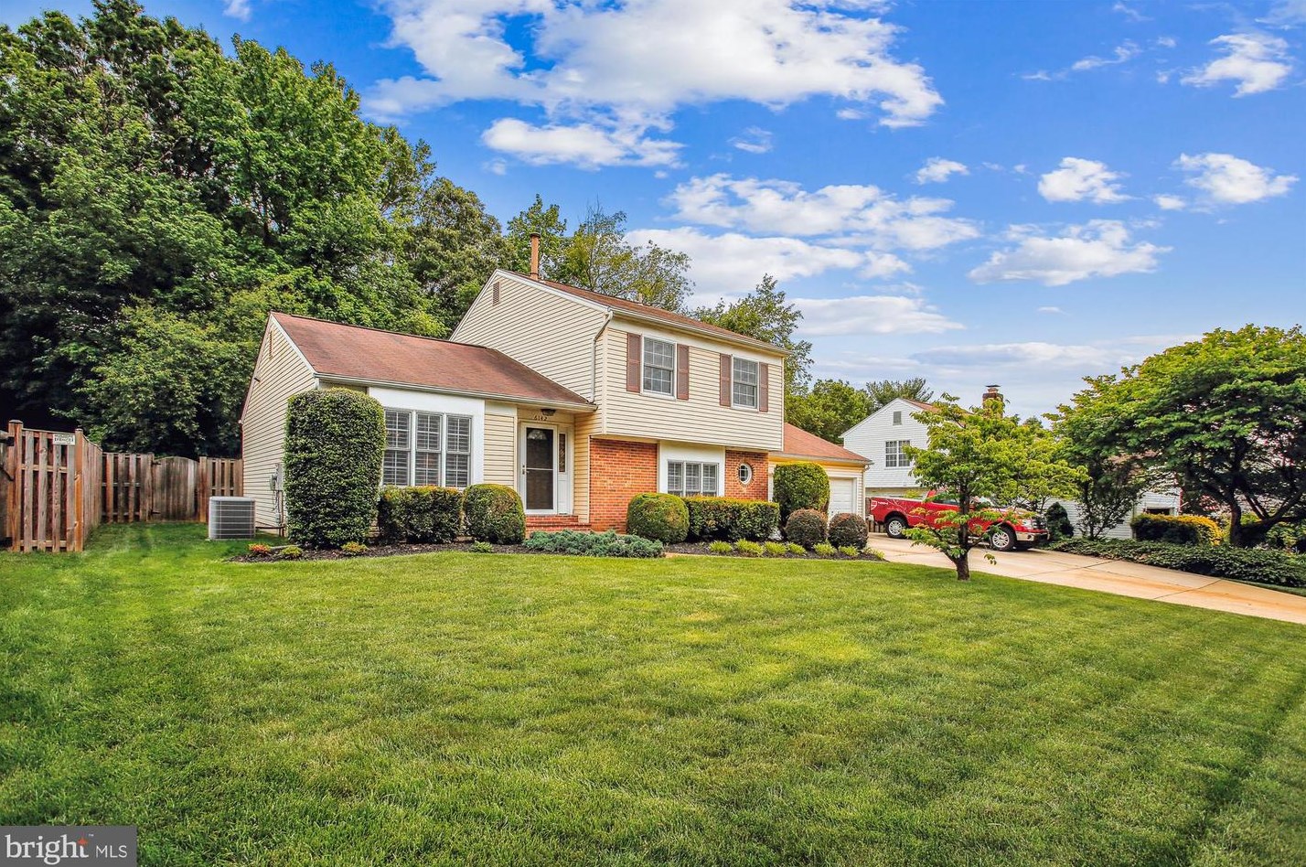 6142 Franconia Sta Ln, Alexandria VA 22310-2522 exterior