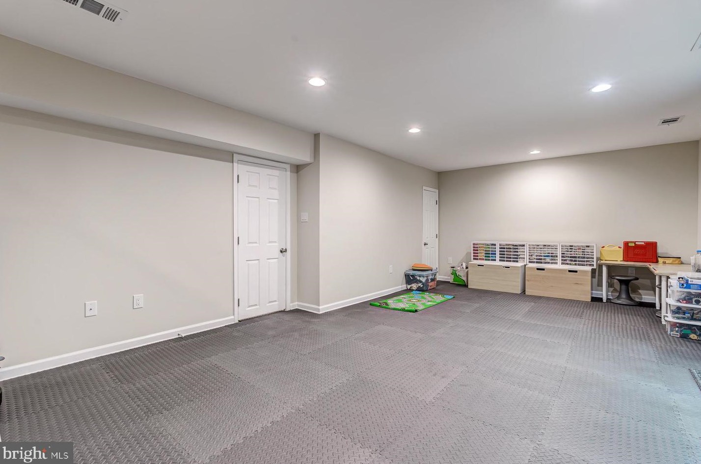 3189 Colchester Brook Ln, Fairfax VA  22031-2608 exterior