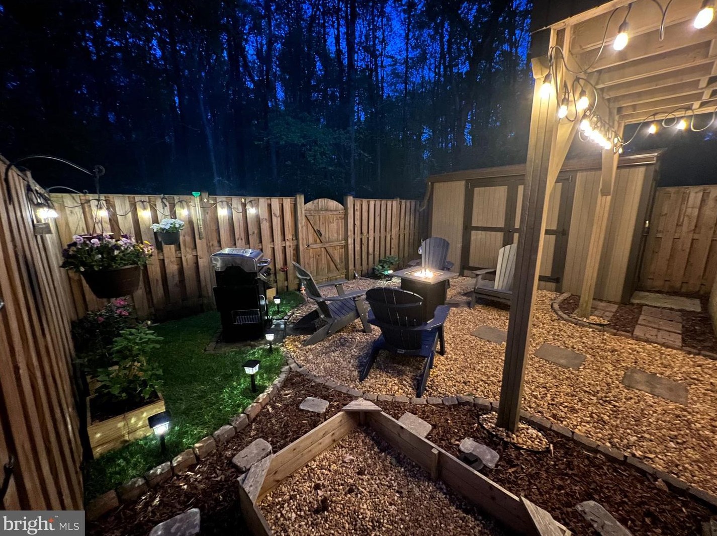 3189 Colchester Brook Ln, Fairfax VA  22031-2608 exterior