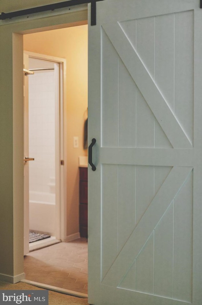 3189 Colchester Brook Ln, Fairfax VA  22031-2608 exterior