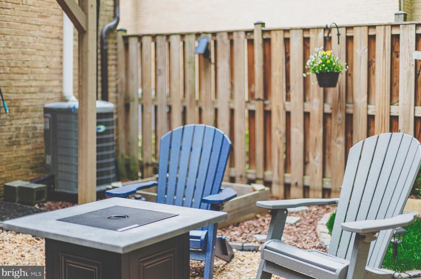 3189 Colchester Brook Ln, Fairfax VA  22031-2608 exterior