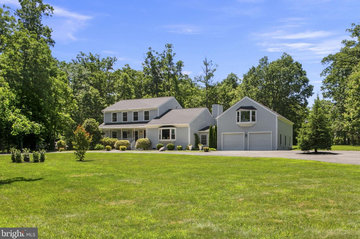 12415 Rochester Dr, Fairfax VA  22030-6347 exterior