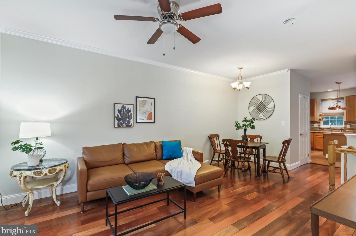 8516 Towne Mnr Ct, Alexandria VA 22309-4504 exterior