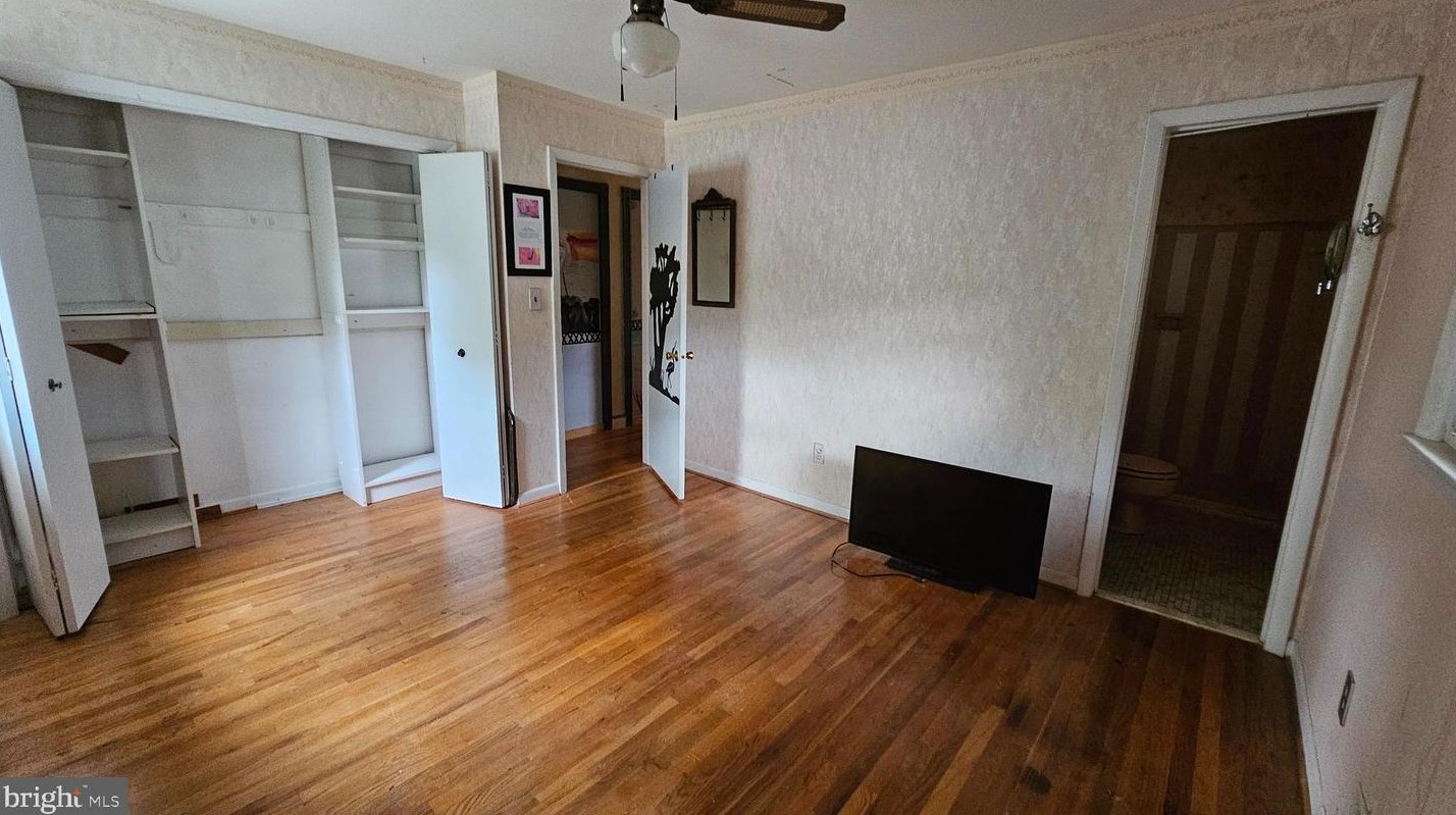 4313 Javins Dr, Alexandria VA 22310-2070 exterior