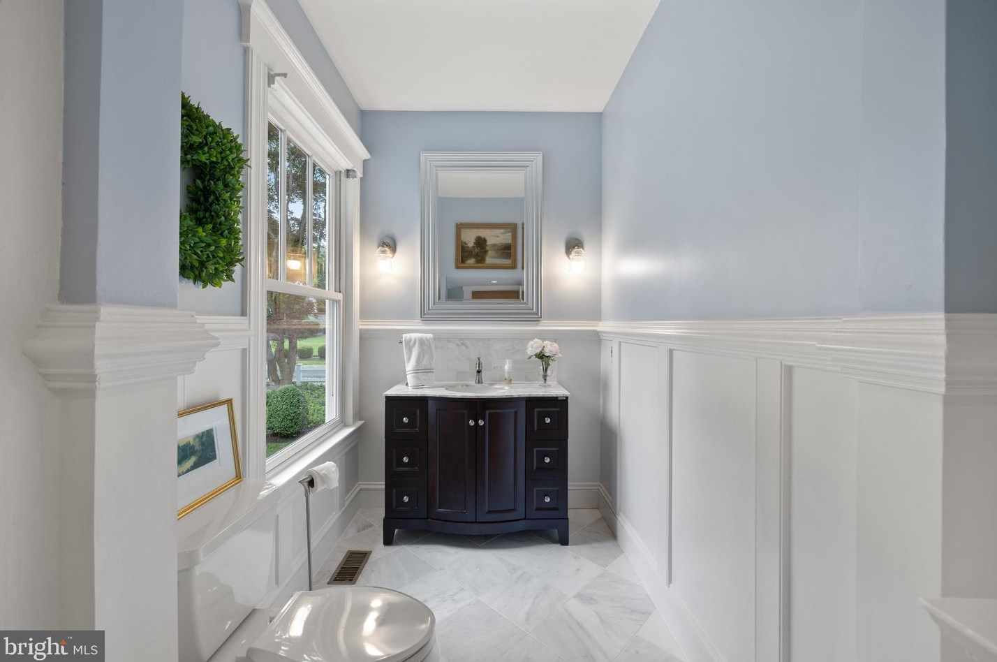 831 Herbert Springs Rd, Alexandria VA 22308-1320 exterior