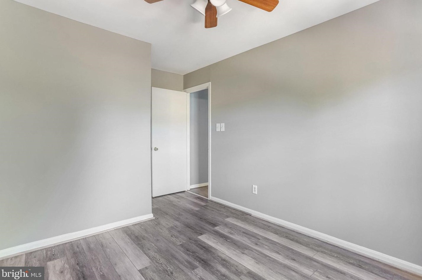 6600 Indian Trl Ct, Alexandria VA 22310-2411 exterior