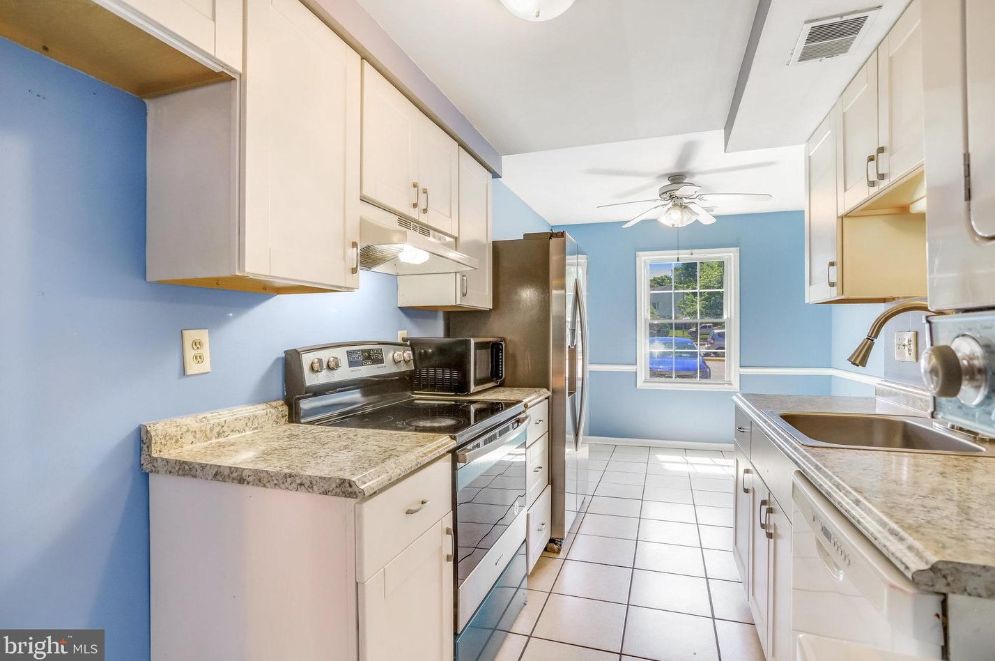 6600 Indian Trl Ct, Alexandria VA 22310-2411 exterior