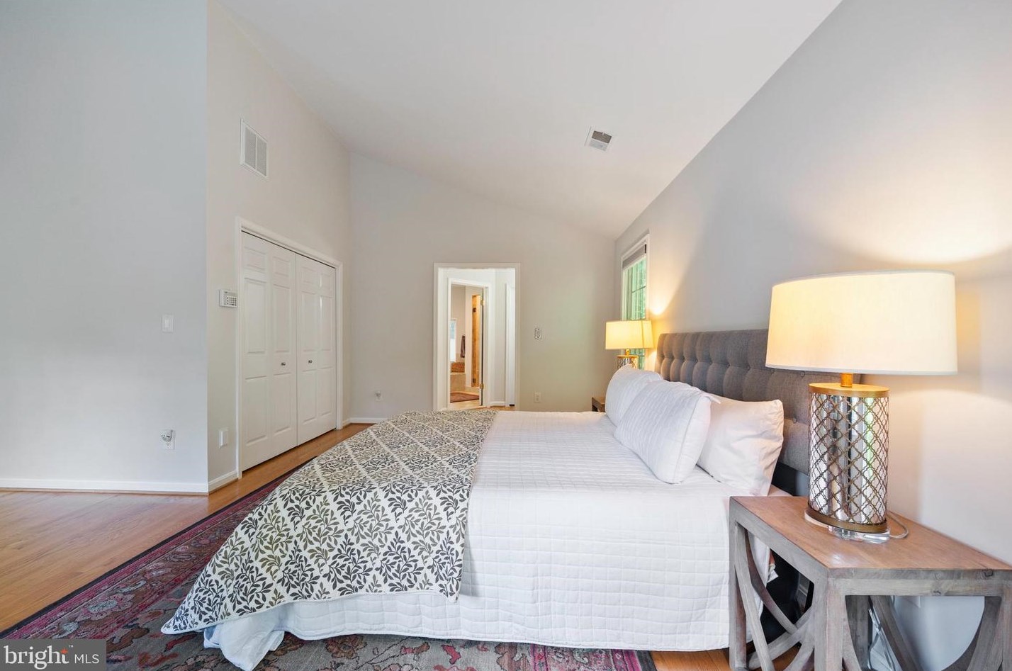 5306 Mt Vernon Memorial Hwy, Alexandria VA 22309-3324 exterior