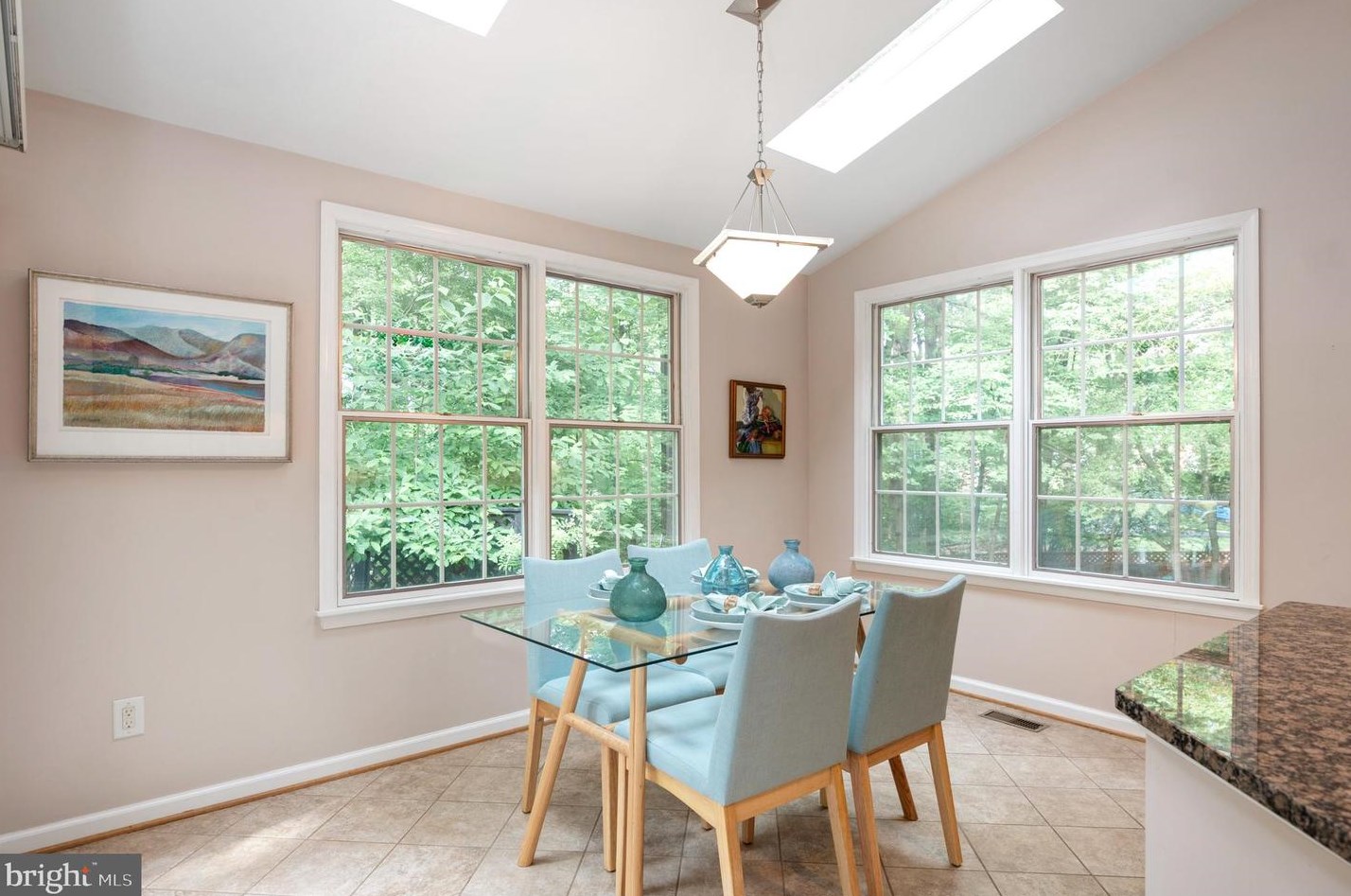 5306 Mt Vernon Memorial Hwy, Alexandria VA 22309-3324 exterior