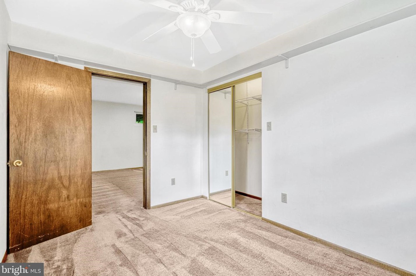 2231 Malraux Dr, Vienna VA  22182-5042 exterior