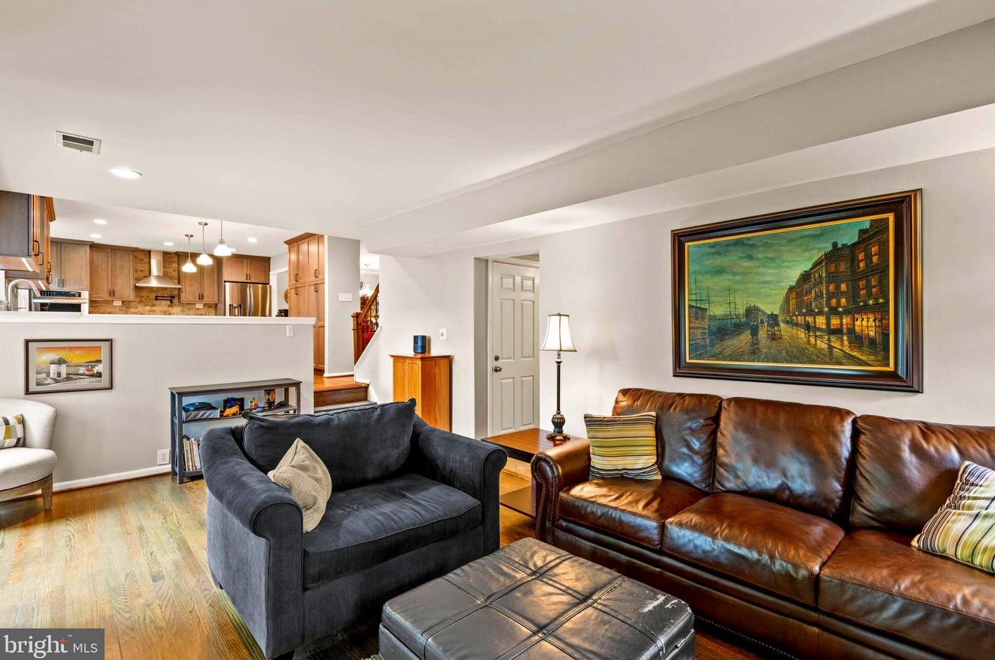 6211 Gentle Ln, Alexandria VA 22310-2260 exterior