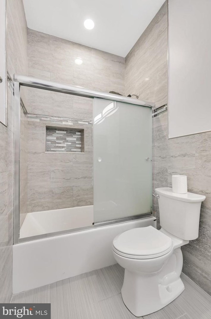 13565 Cedar Run Ln, Herndon VA 20171-3263 exterior