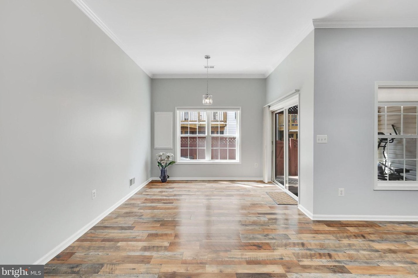 13565 Cedar Run Ln, Herndon VA 20171-3263 exterior