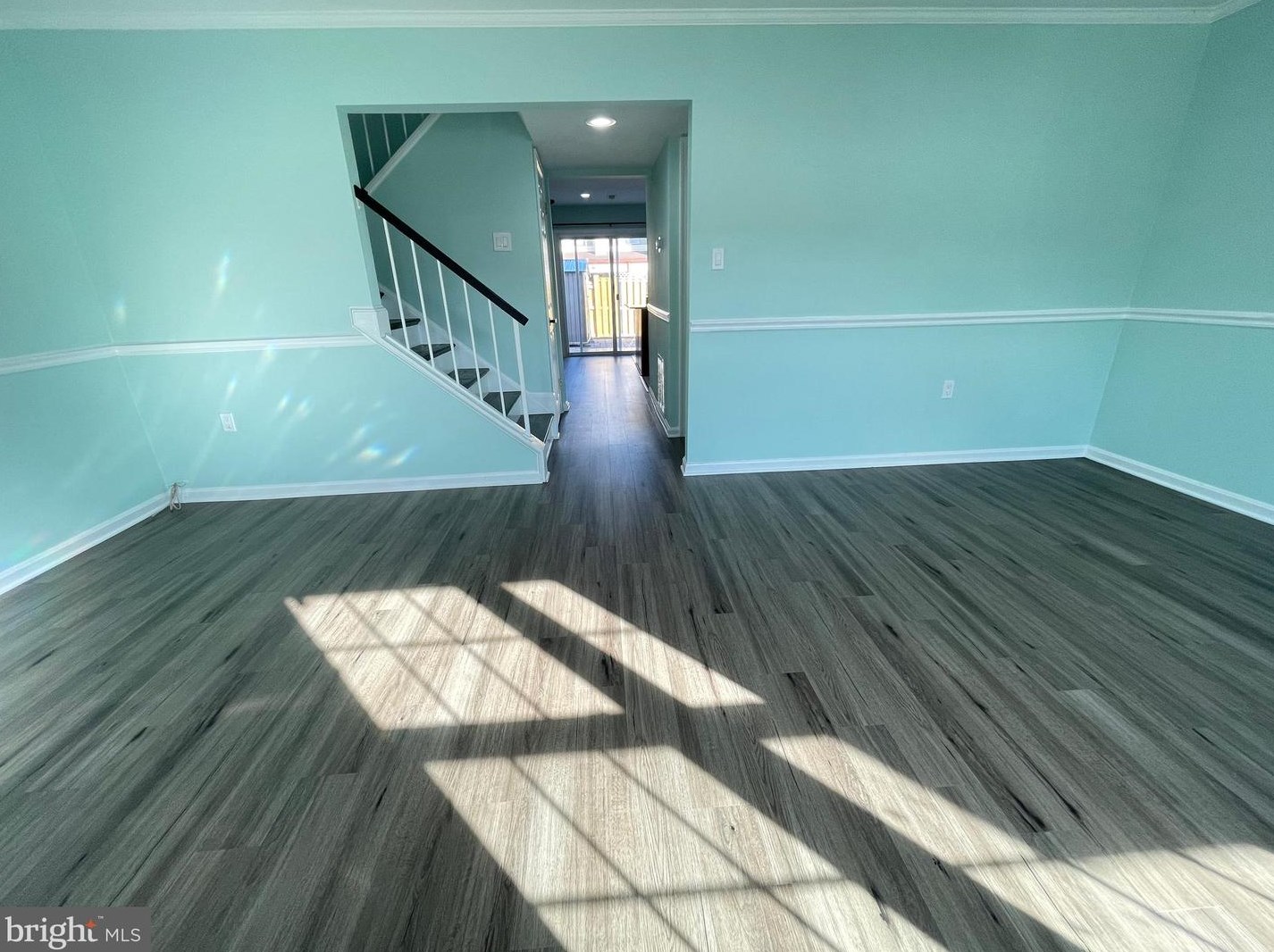 2167 Mager Dr, Herndon VA  20170-4355 exterior