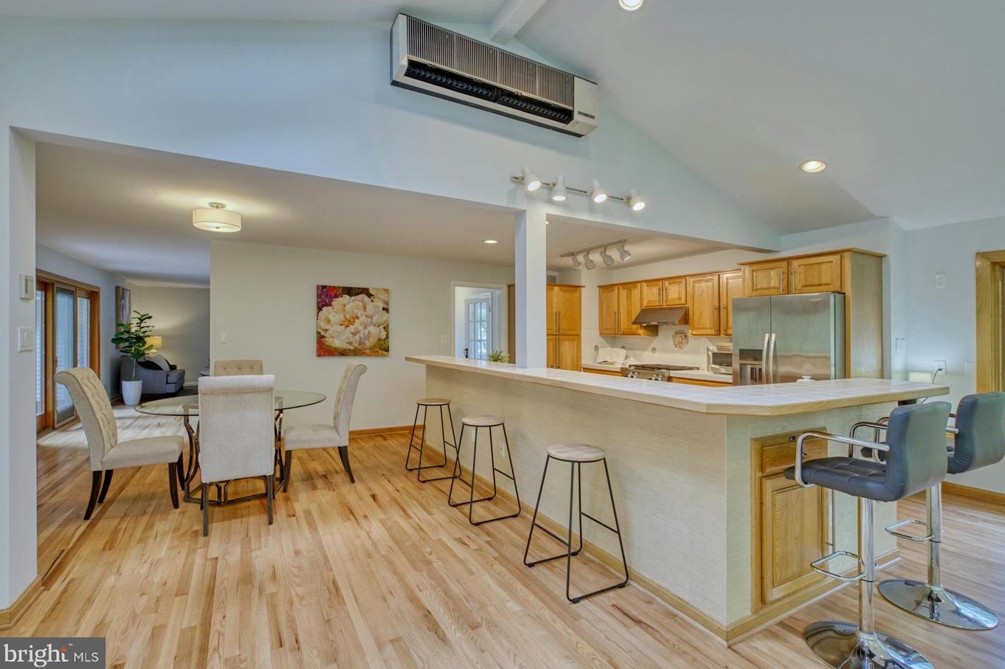 4201 Christine Pl, Alexandria VA 22311-1109 exterior