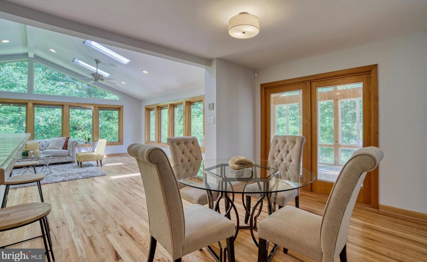 4201 Christine Pl, Alexandria VA 22311-1109 exterior