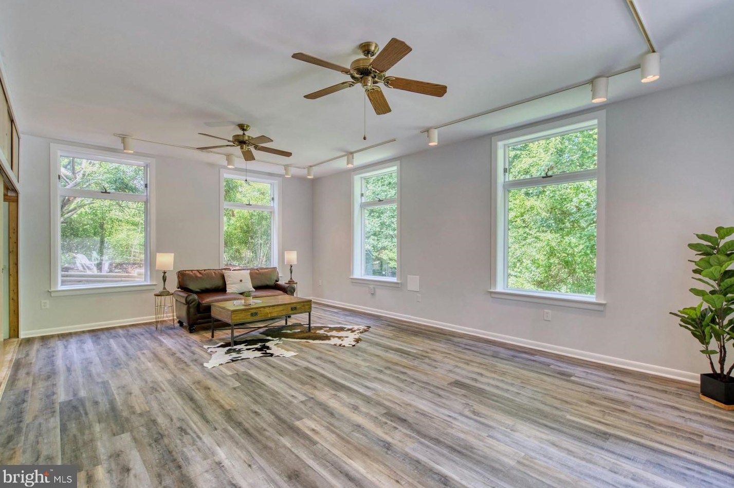 4201 Christine Pl, Alexandria VA 22311-1109 exterior