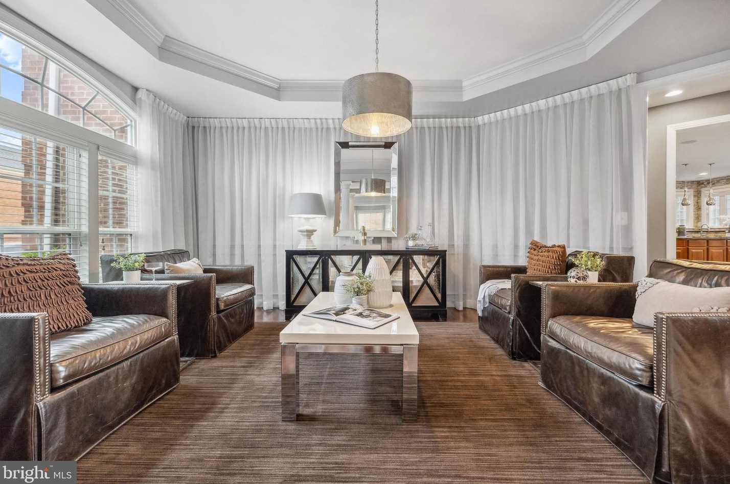 3991 Woodberry Mdw Dr, Fairfax VA  22033-2498 exterior