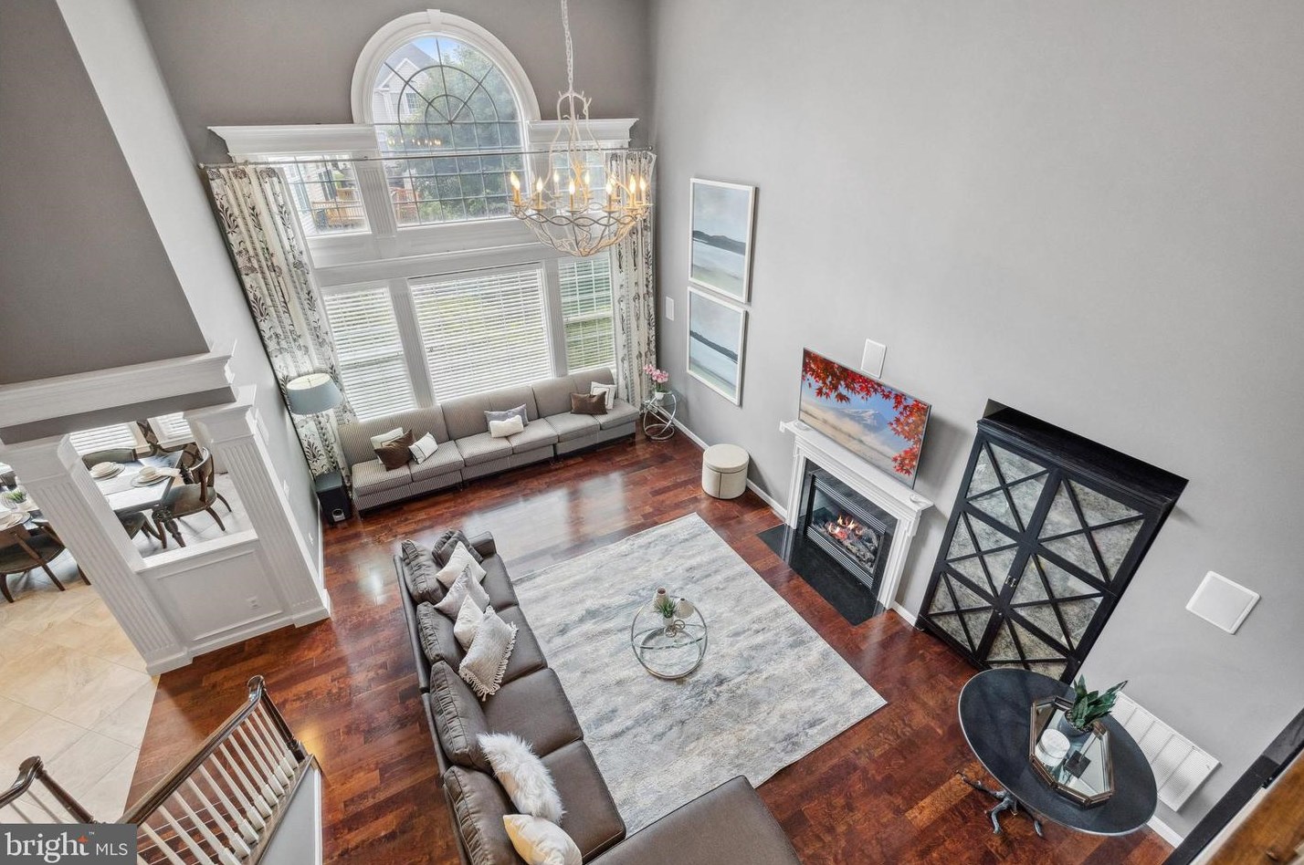 3991 Woodberry Mdw Dr, Fairfax VA  22033-2498 exterior