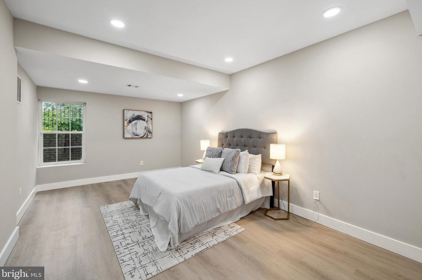 3991 Woodberry Mdw Dr, Fairfax VA  22033-2498 exterior