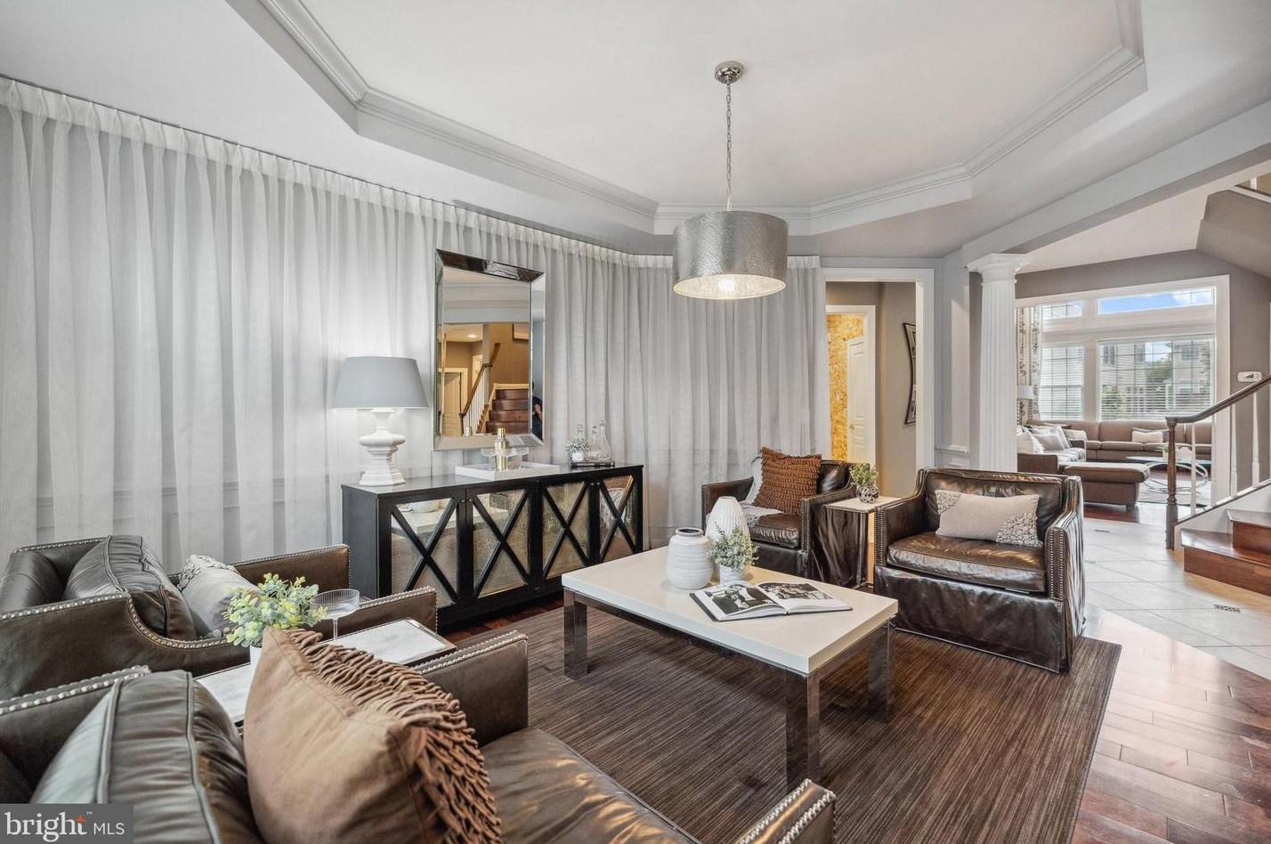 3991 Woodberry Mdw Dr, Fairfax VA  22033-2498 exterior