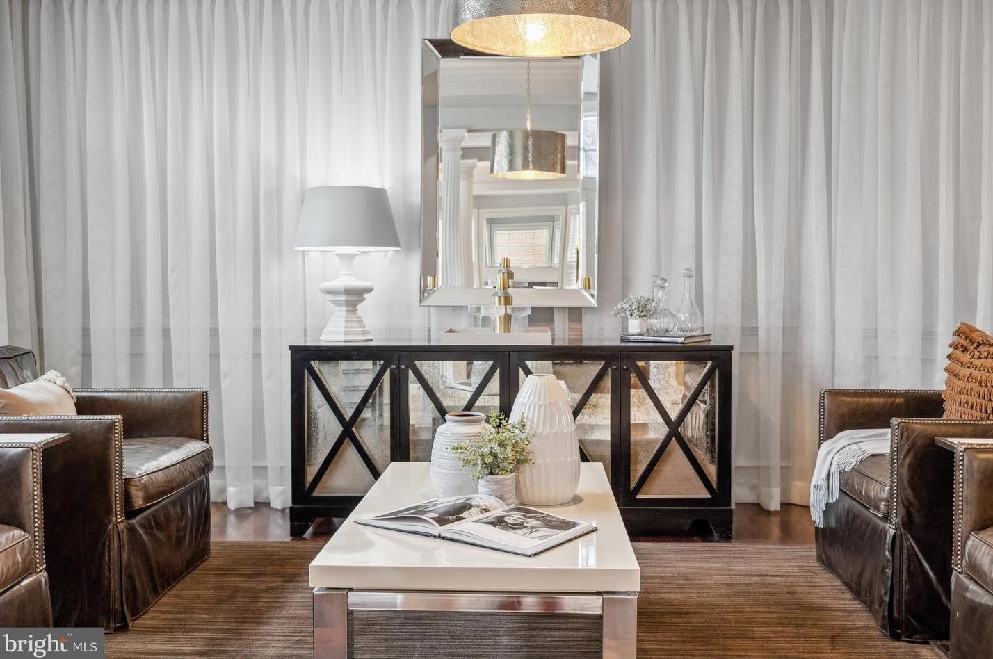 3991 Woodberry Mdw Dr, Fairfax VA  22033-2498 exterior