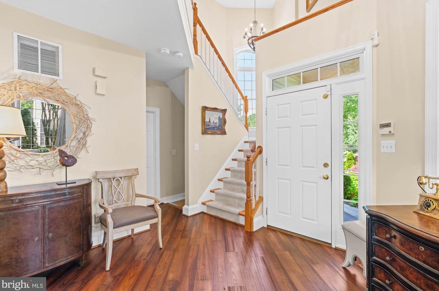 1249 Beverly Rd, Mc Lean VA 22101-2802 exterior