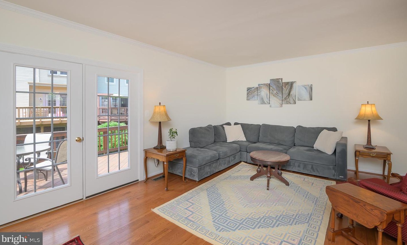 3783 Inverness Rd, Fairfax VA 22033-4648 exterior