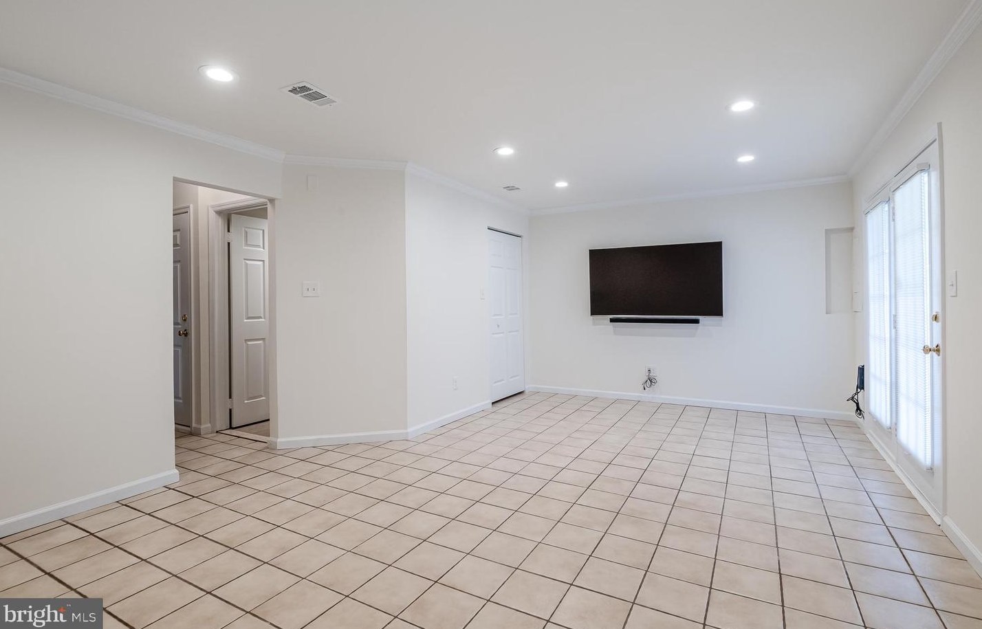 3783 Inverness Rd, Fairfax VA 22033-4648 exterior