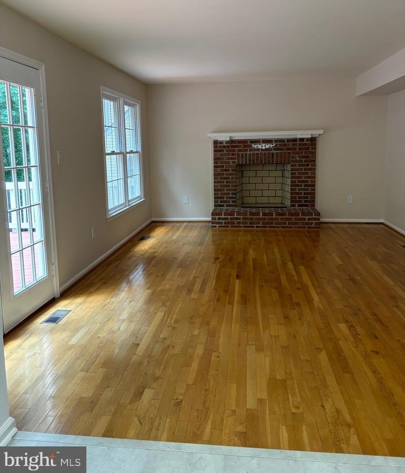 4308 Poplar Branch Dr, Fairfax VA  20151-2538 exterior