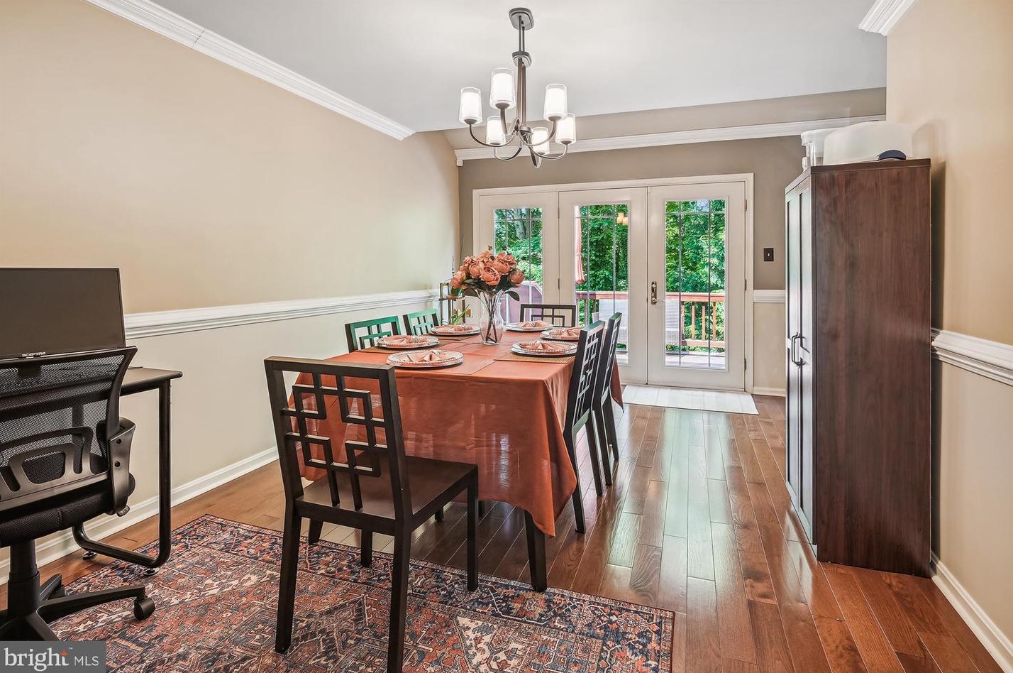 7037 Ashleigh Mnr Ct, Alexandria VA 22315-4757 exterior