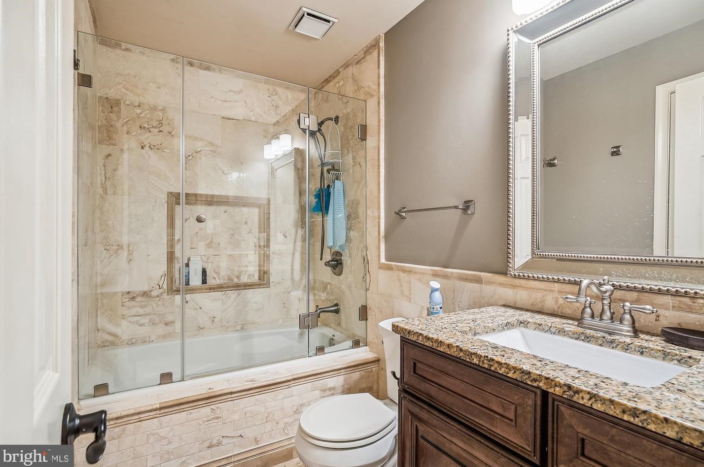 7037 Ashleigh Mnr Ct, Alexandria VA 22315-4757 exterior