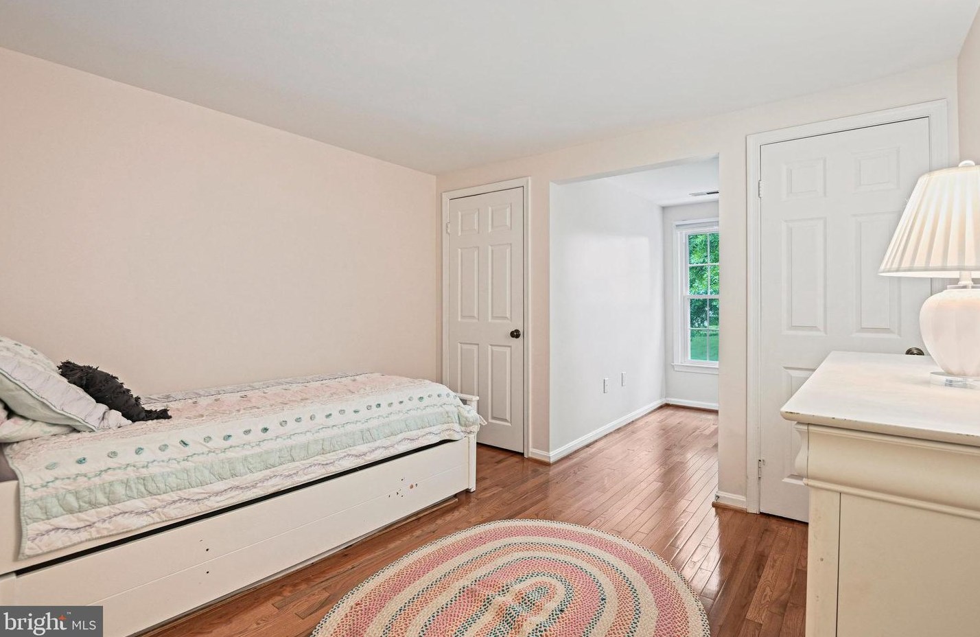 5252 Gln Mdw Rd, Centreville VA  20120-1354 exterior