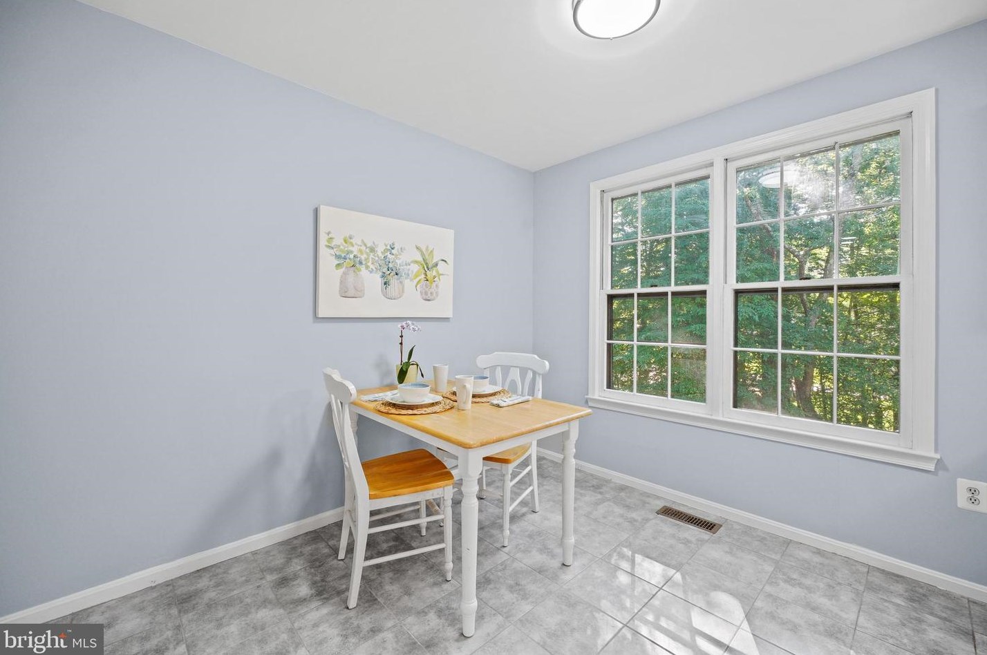 4723 Gainsborough Dr, Fairfax VA 22032-2380 exterior