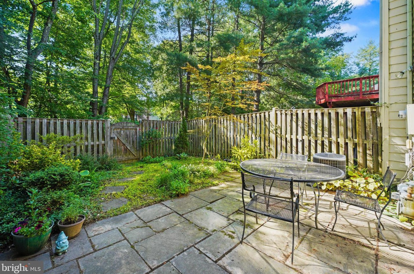 4723 Gainsborough Dr, Fairfax VA 22032-2380 exterior