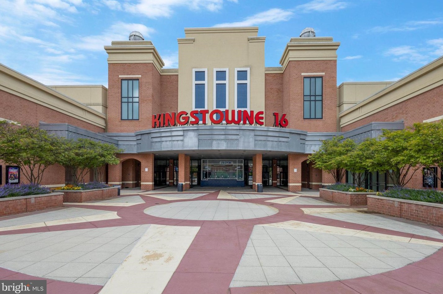 7465 Cross Gate Ln, Alexandria VA 22315-4621 exterior