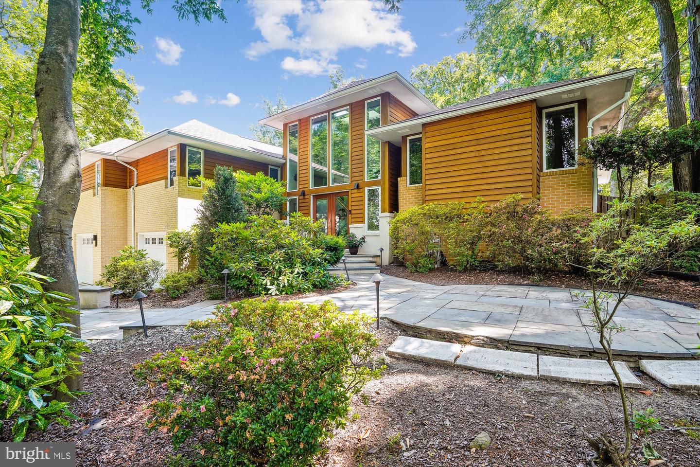 6321 Crosswoods Cir, Falls Church, VA 22044 MLS VAFX2184500