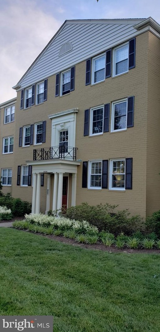 6604 10th St, Alexandria VA 22307-6604 exterior