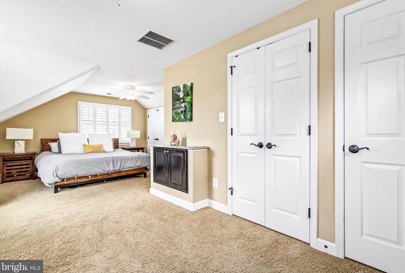 6619 Cavalier Dr, Alexandria VA 22307-1307 exterior