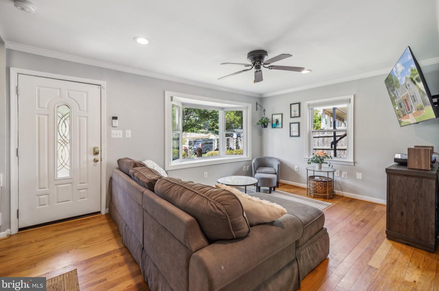 2506 Fairhaven Ave, Alexandria VA 22303-2305 exterior