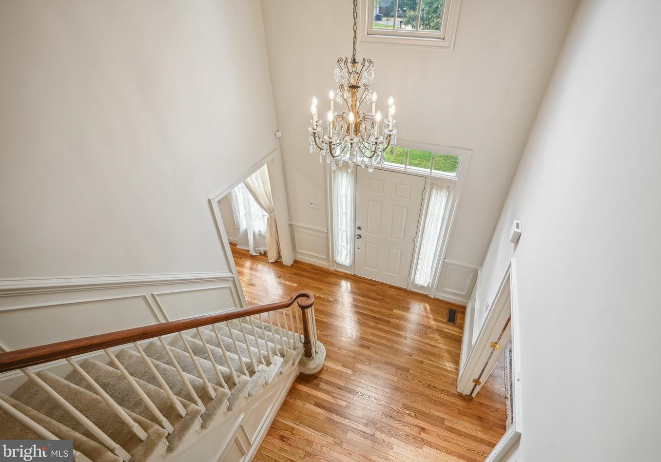 5800 Magnolia Ln, Falls Church VA  22041-1661 exterior