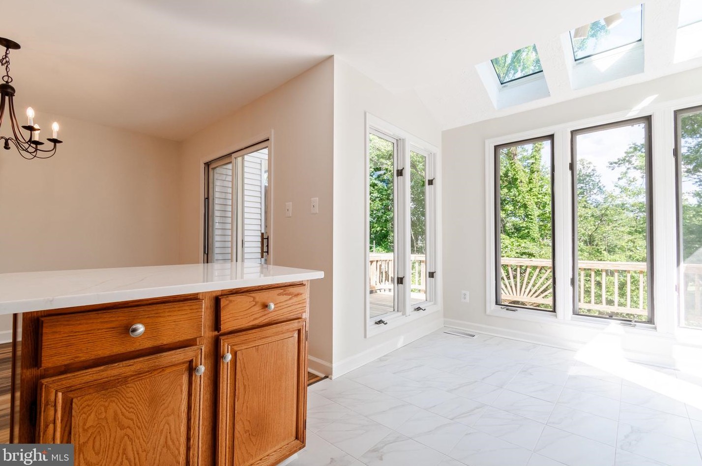 13825 Wakley Ct, Centreville VA  20121-3075 exterior