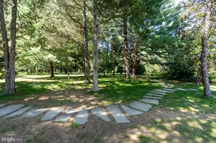 7979 E Boulevard Dr, Alexandria, VA 22308 - Photo 33