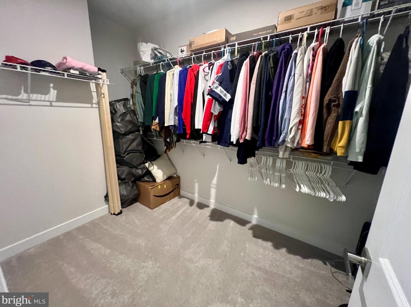 14077 Sunrise Vly Dr, Herndon VA 20191-3301 exterior