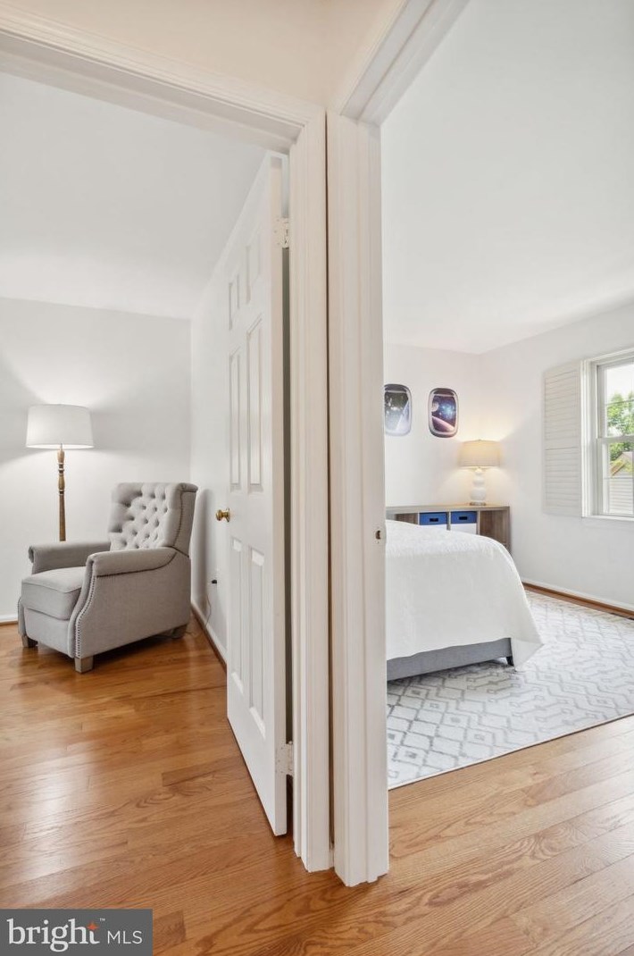 8210 Clifton Farm Ct, Alexandria VA  22306-3260 exterior