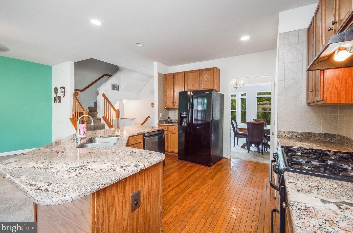 6324 Franconia Commons Dr, Alexandria VA 22310-2545 exterior