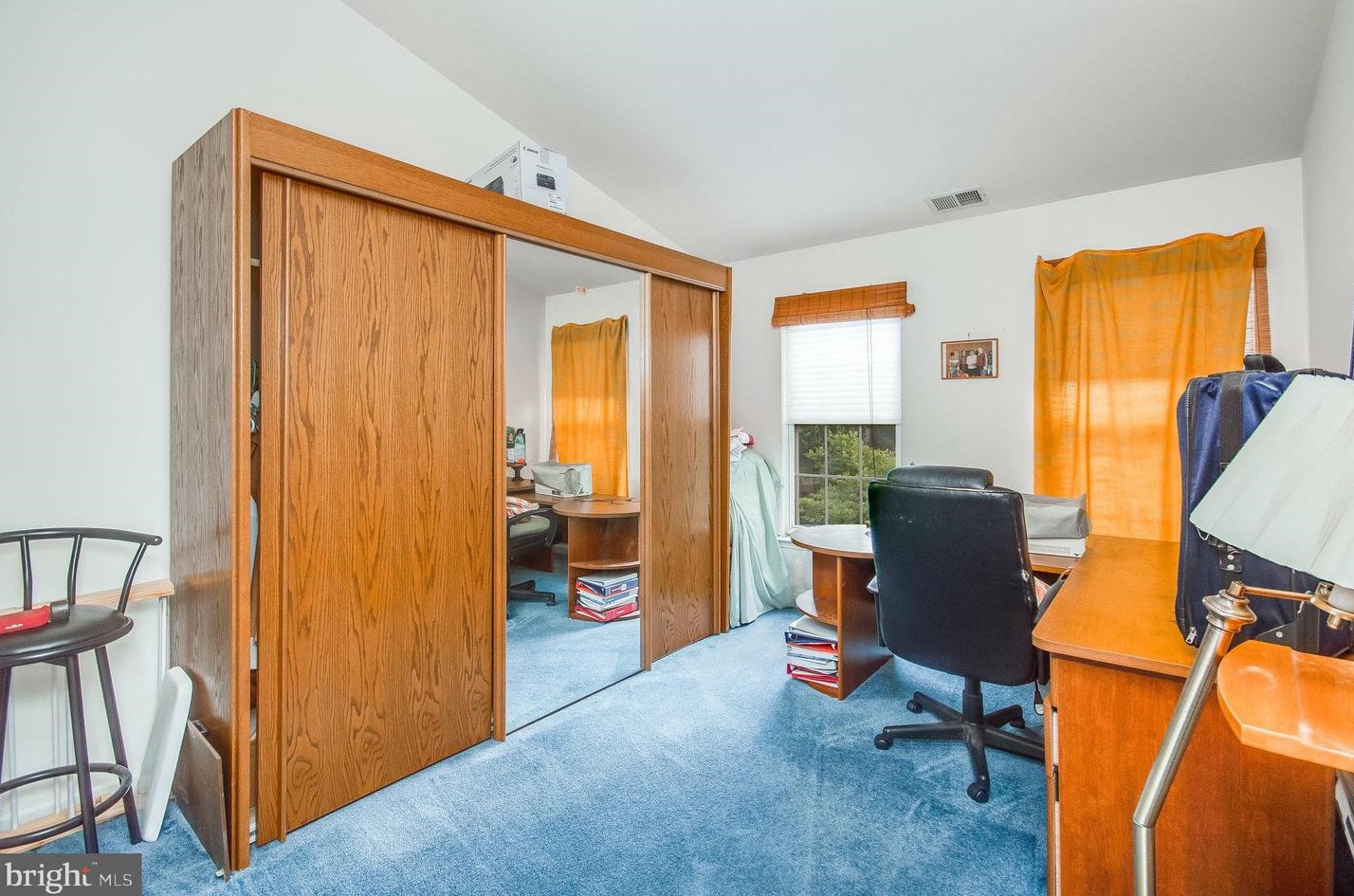 6324 Franconia Commons Dr, Alexandria VA 22310-2545 exterior