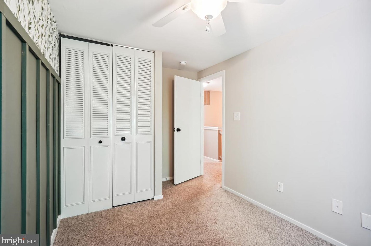 6507 Field Master Dr, Springfield VA  22152-2150 exterior