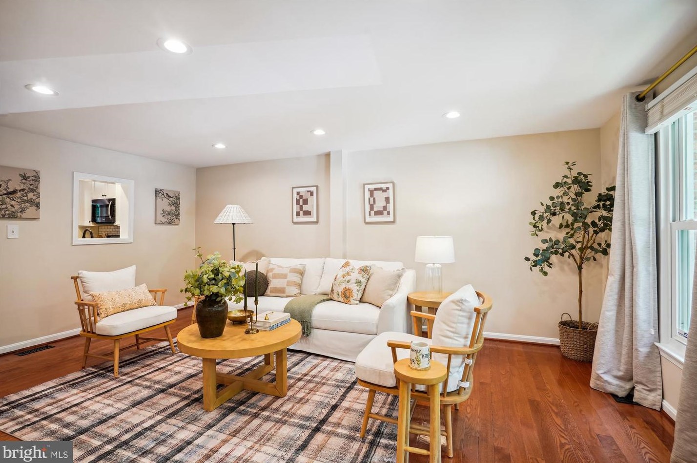 6507 Field Master Dr, Springfield VA  22152-2150 exterior